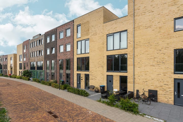 Foto 8 van Donatellostraat 32