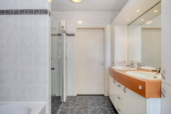 Foto 42 van Rijnstraat 44