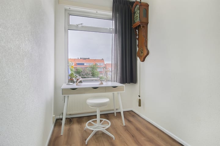 Photo 16 of Dr. de Visserplein 24