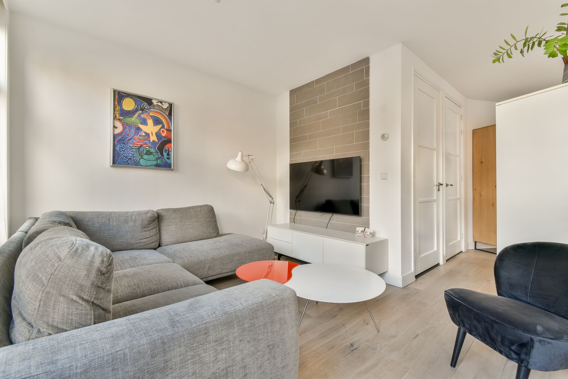 Photo 6 of Molukkenstraat 69-1