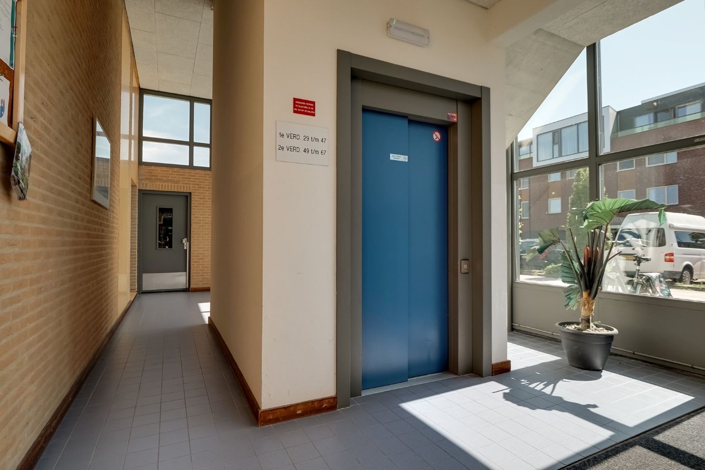 Foto 10 van Vijverhof 51