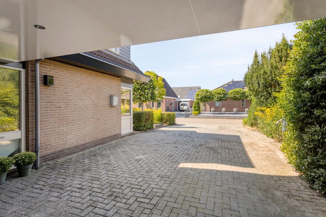 Photo 11 of G.F.Vosstraat 18
