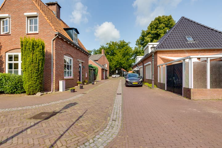 Foto 40 van Hozenstraat 17