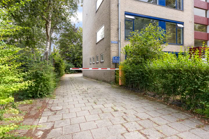 Foto 24 van Troelstralaan 4