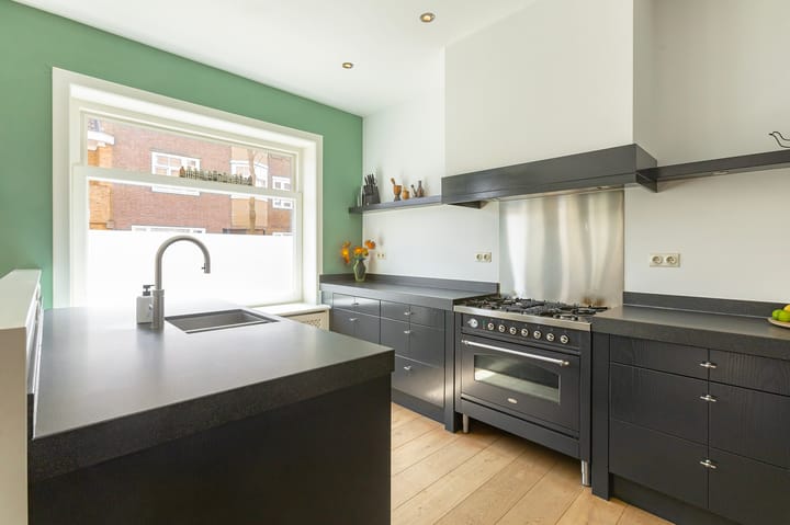 Photo 5 of Brahmsstraat 2-A