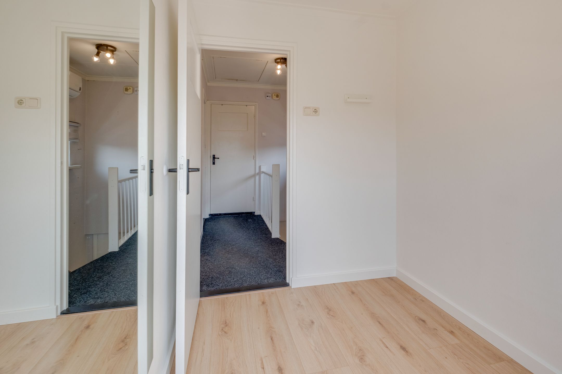 Photo 21 of Kampstraat 28