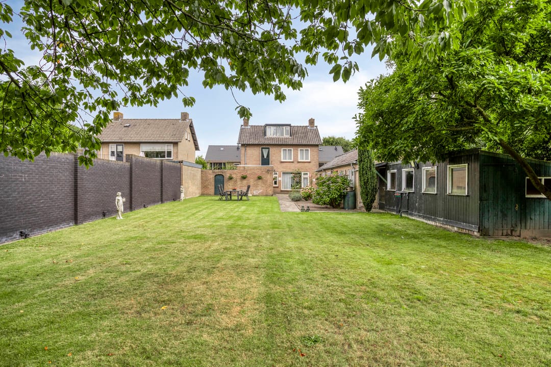 Foto 2 van Schoolstraat 12