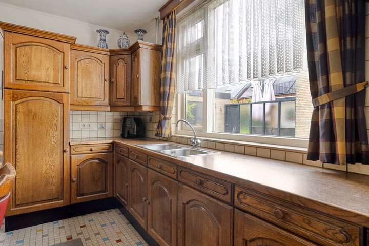 Foto 12 van Schoolstraat 12