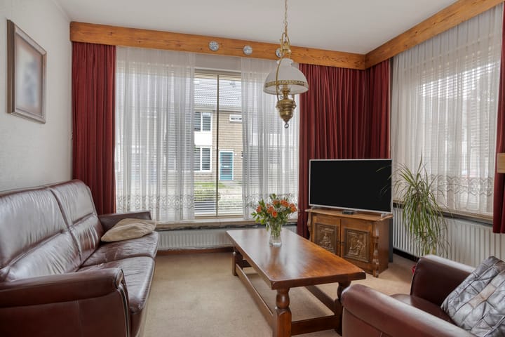 Foto 15 van Schoolstraat 12