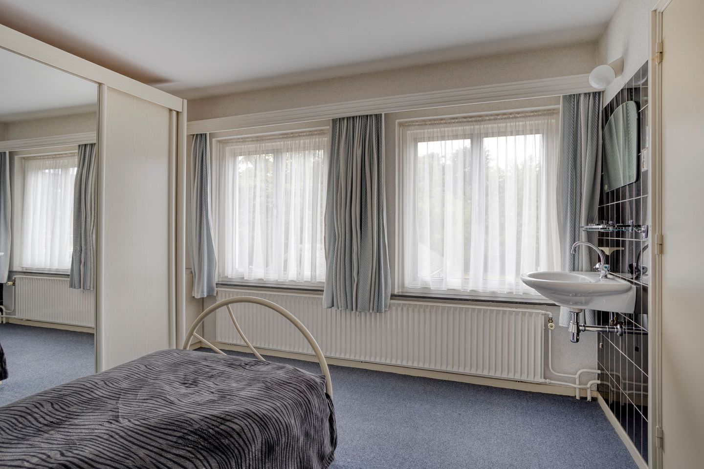 Foto 20 van Schoolstraat 12