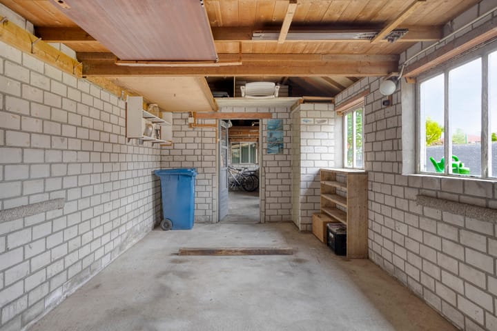 Foto 36 van Schoolstraat 12