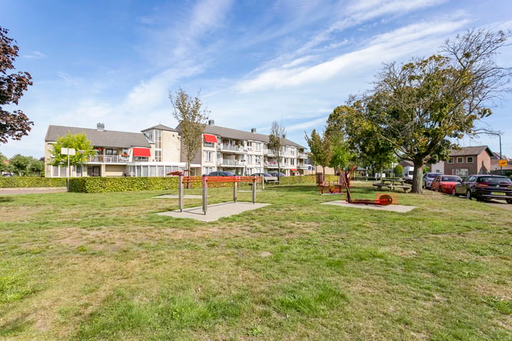 Foto 37 van Schoolstraat 12