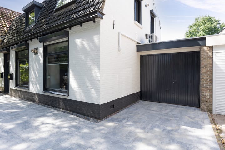 Photo 9 of Esscheweg 44