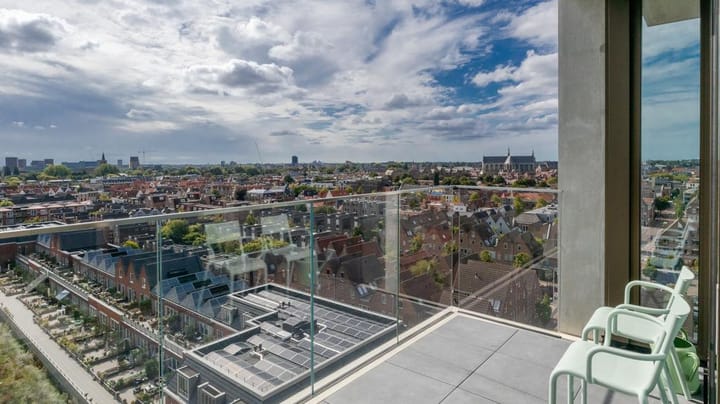 Foto 9 van Oosterkerkstraat 64