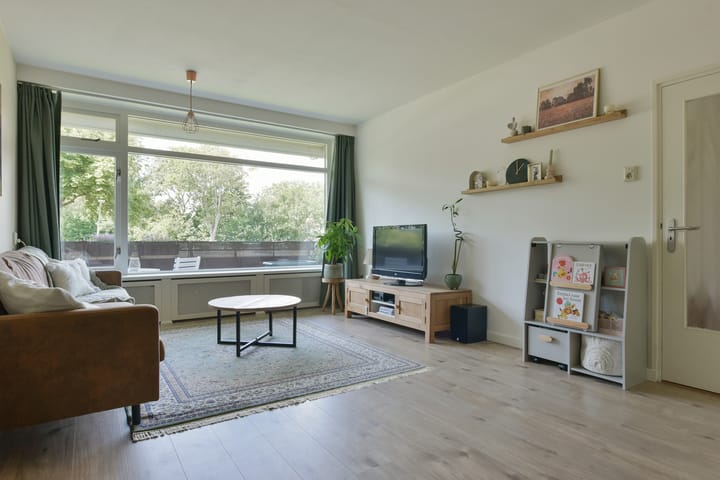 Foto 6 van Van Leeuwenhoekstraat 4