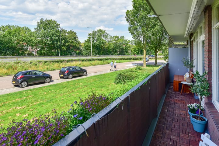 Foto 15 van Van Leeuwenhoekstraat 4