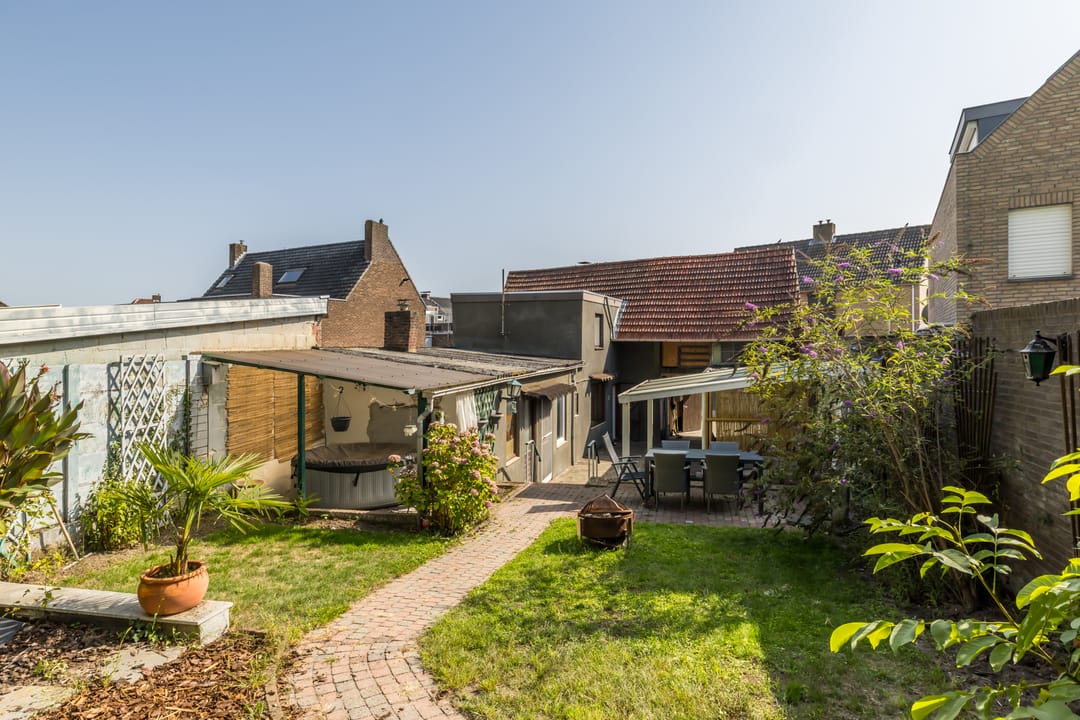 Foto 23 van Merkelbeekerstraat 6