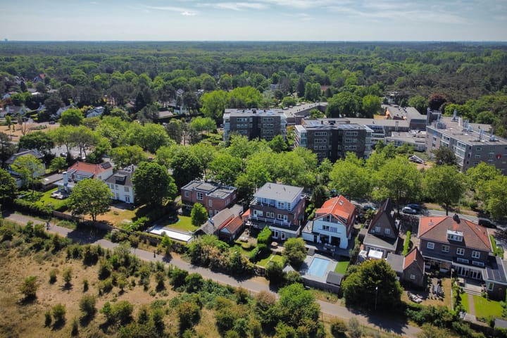 Foto 41 van Zandvoortselaan 305