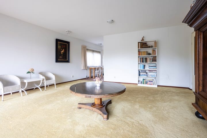 Foto 5 van Leestraat 8-A