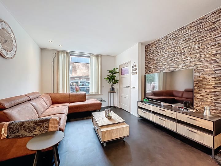 Photo 3 of Landstraat 44