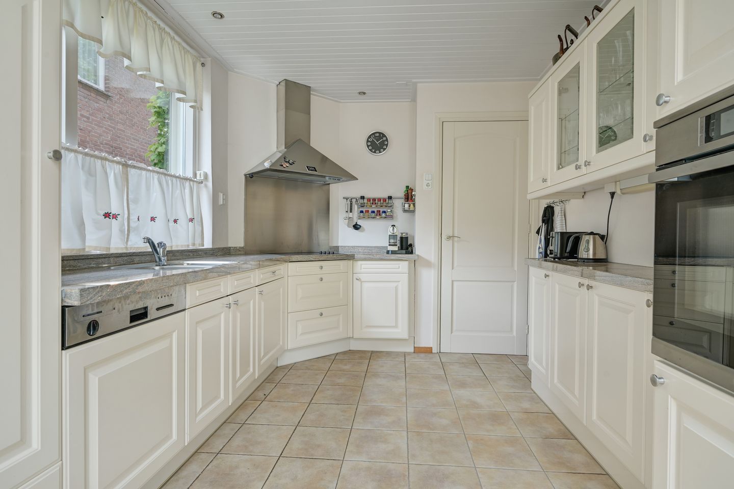 Foto 19 van Van Borsselestraat 3