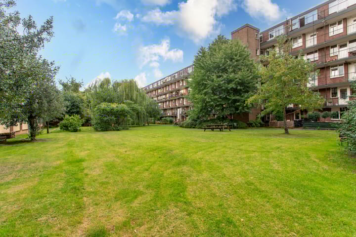 Foto 23 van Barnsteenlaan 59