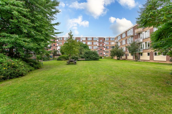 Foto 24 van Barnsteenlaan 59