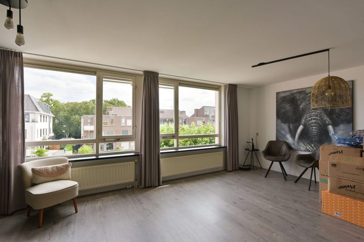 Foto 8 van De Passage 77