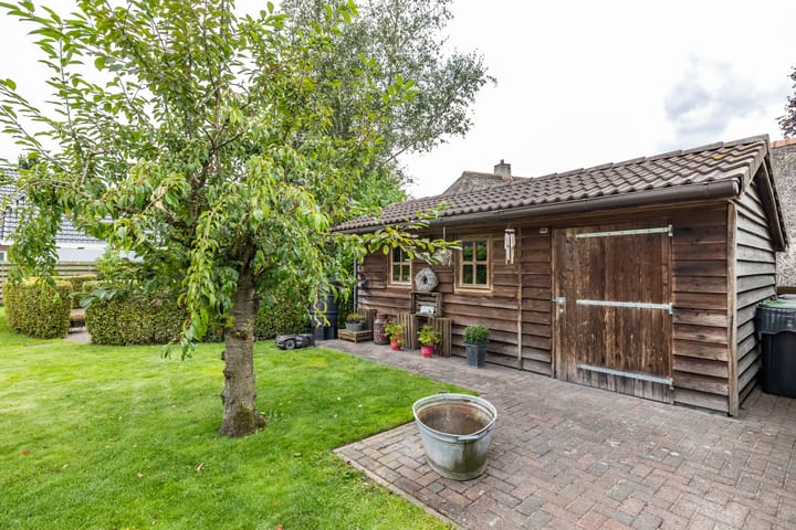 Photo 56 of Bovenlanden 9