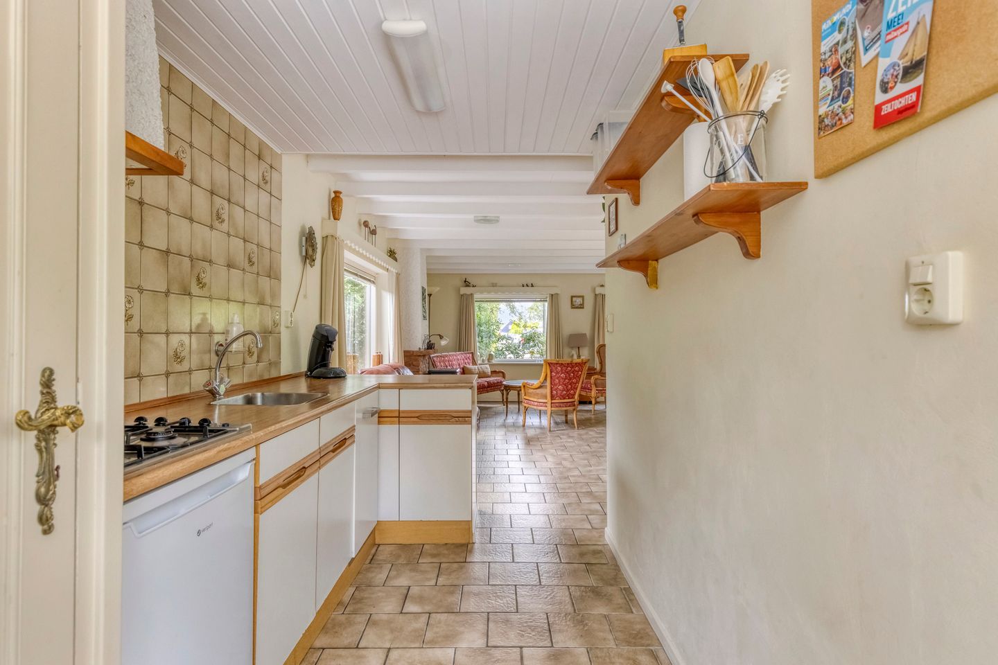 Foto 14 van De Sprong 10