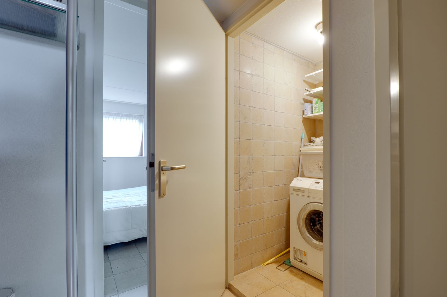 Photo 40 of Nienoordshaven 17