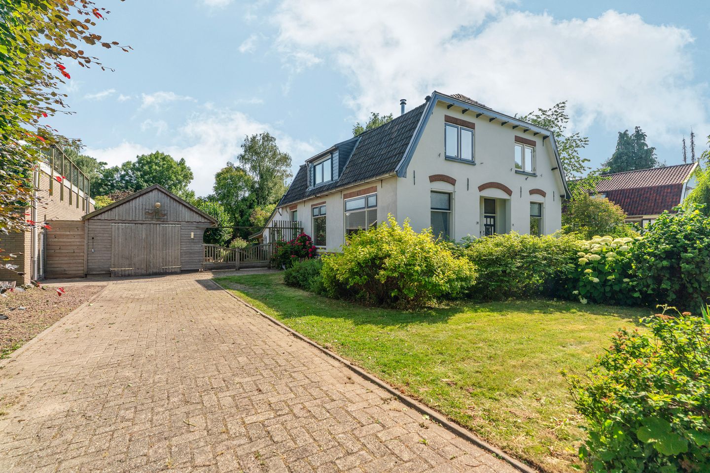 Foto 1 van Valburgseweg 39