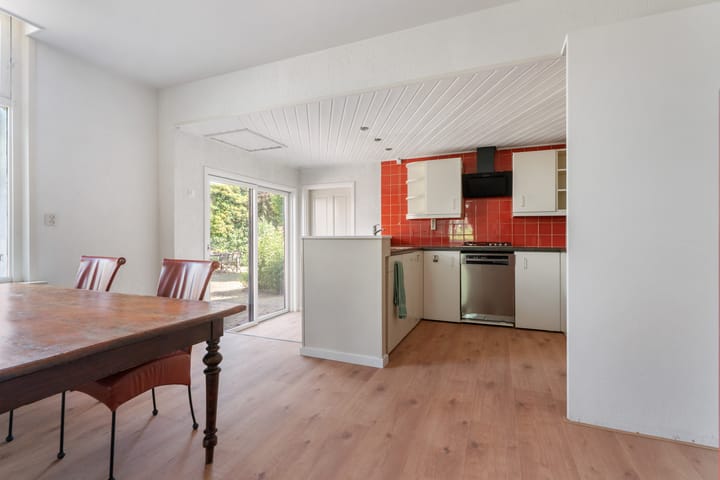 Foto 16 van Valburgseweg 39