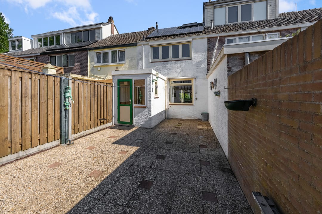 Foto 16 van Van Leeuwenhoekstraat 43