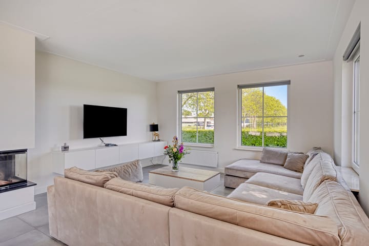 Photo 11 of Driestedenweg 129