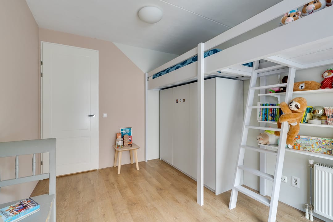 Photo 32 of Krommertstraat 17