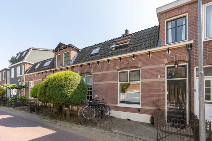 Foto 1 van Azaleastraat 21