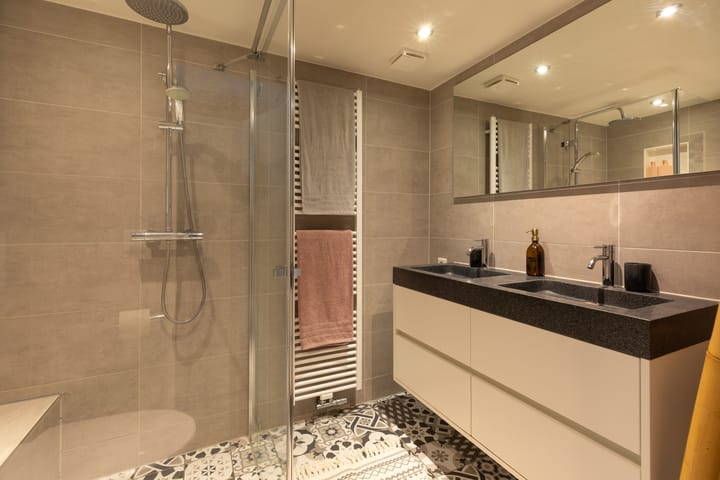 Foto 25 van Azaleastraat 21