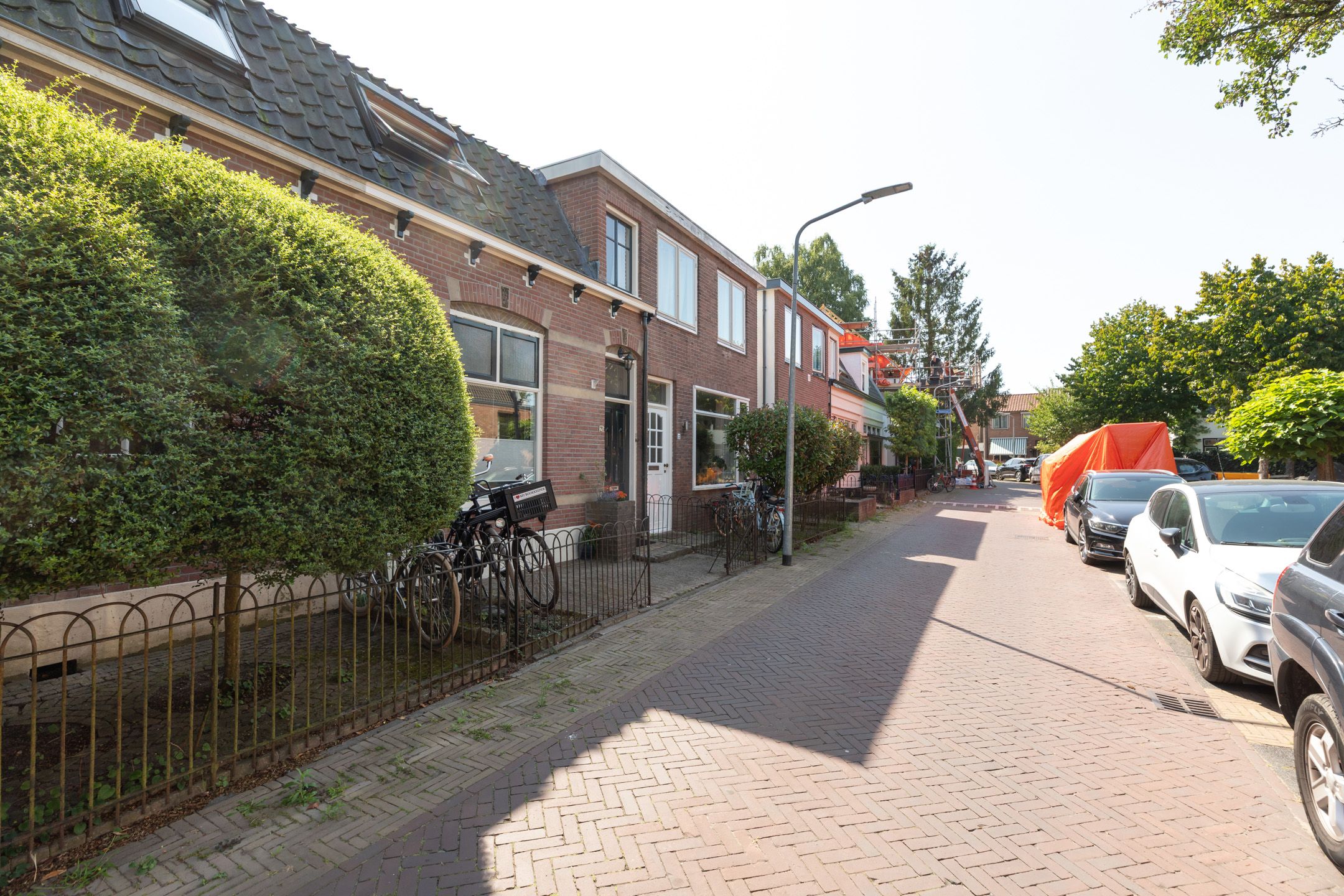 Foto 30 van Azaleastraat 21