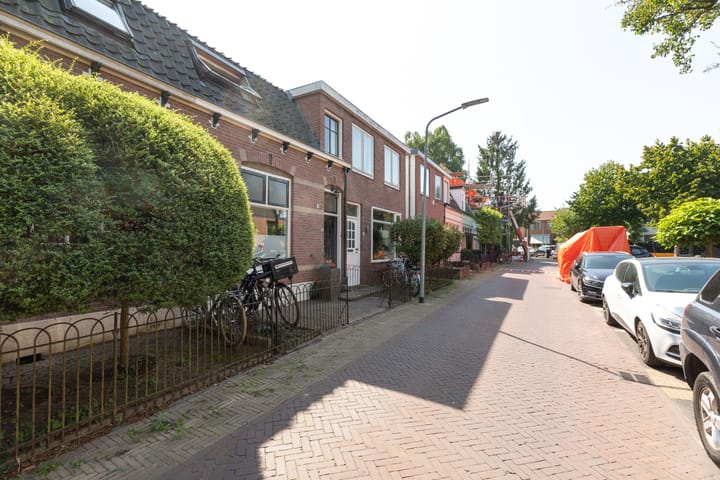 Foto 30 van Azaleastraat 21