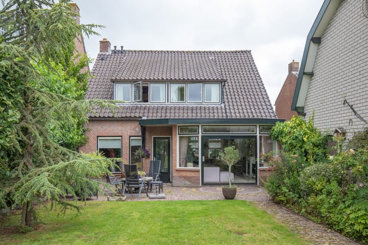 Foto 25 van Schoolstraat 21