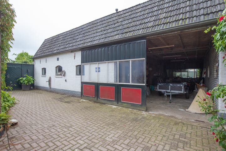 Foto 33 van Schoolstraat 21