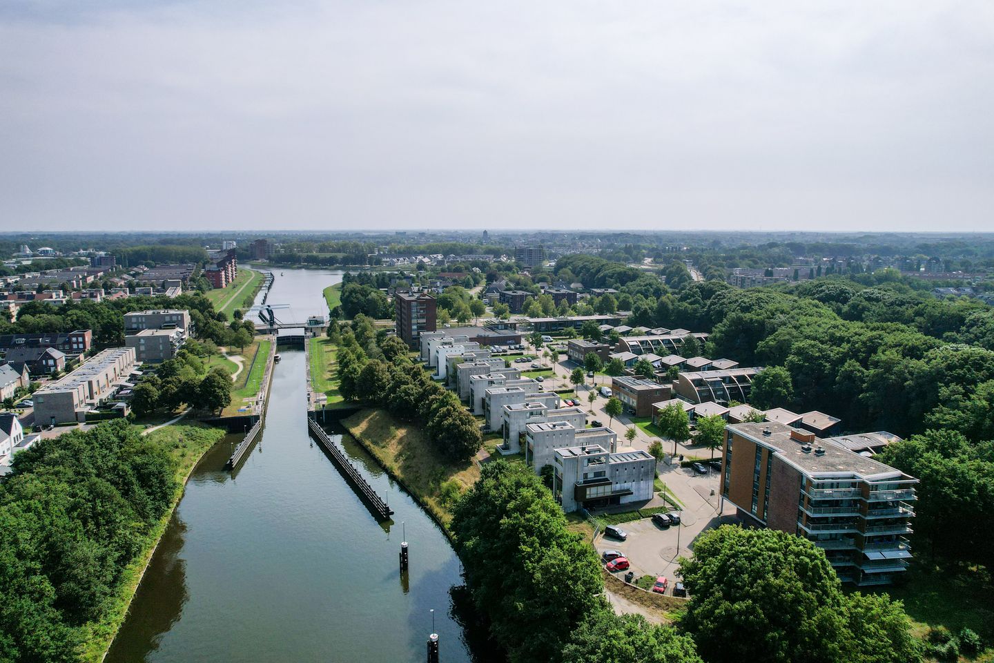 Photo 49 of Markkant 75