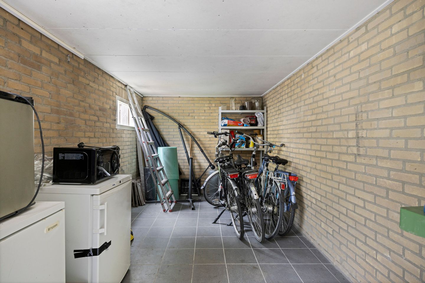 Foto 20 van Bergschot 300