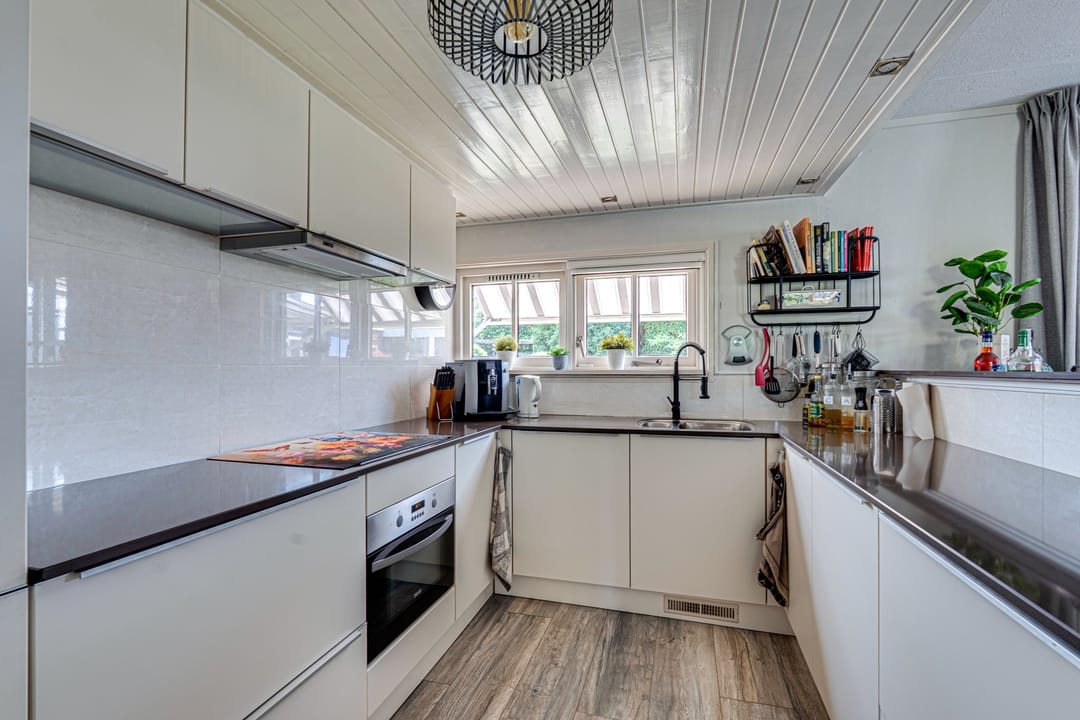 Photo 23 of Roompotstraat 43