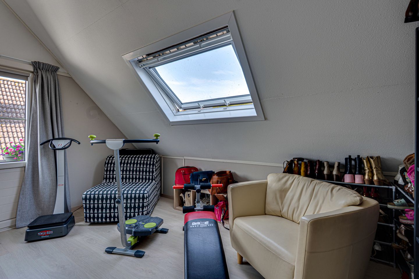 Photo 49 of Roompotstraat 43