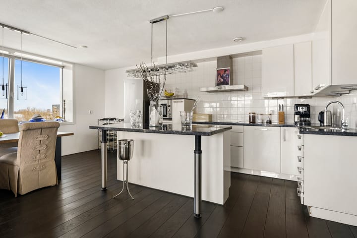 Van Leijenberghlaan 2-T