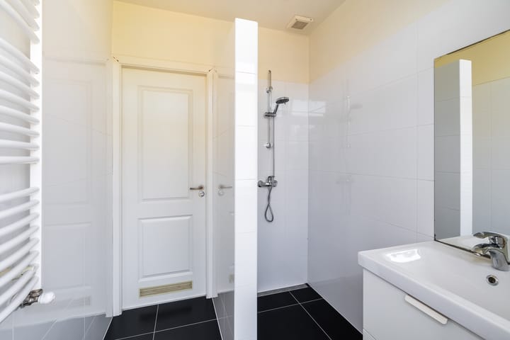 Foto 15 van Hoenderloostraat 48