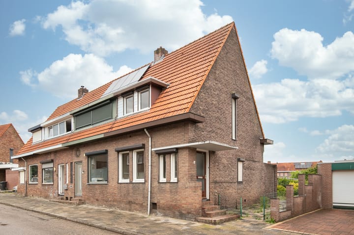 Foto 1 van Don Boscolaan 22