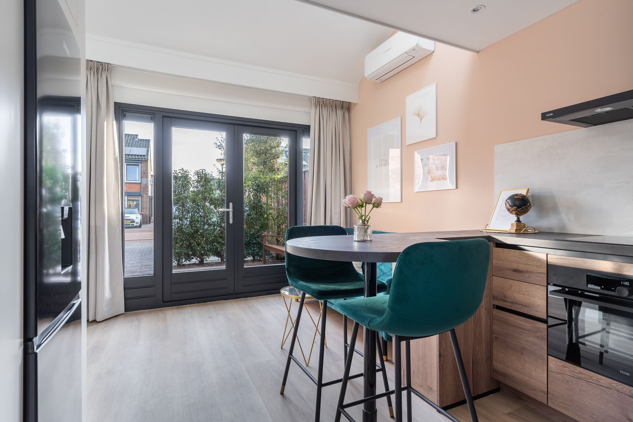 Photo 27 of Marconistraat 12